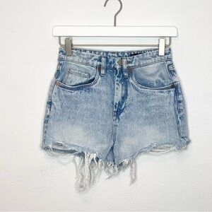 BlankNYC The Reeve High Rise Short size 25